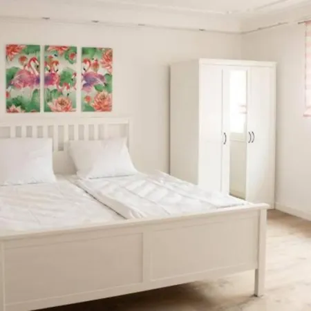 Holiday home Mitte, Neu Renoviertes Haus *
